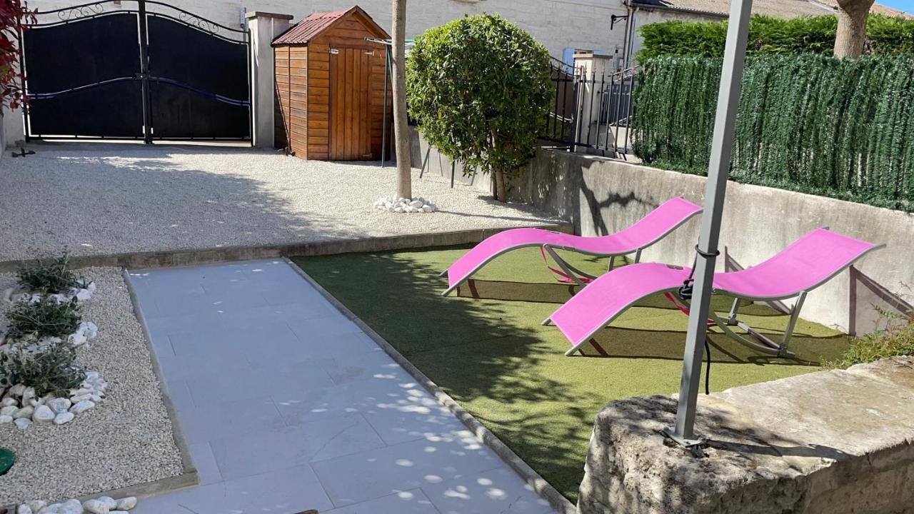 Maison Tendance Avec Jardin, Centre Village, Alpilles, Familles Eyragues Zewnętrze zdjęcie